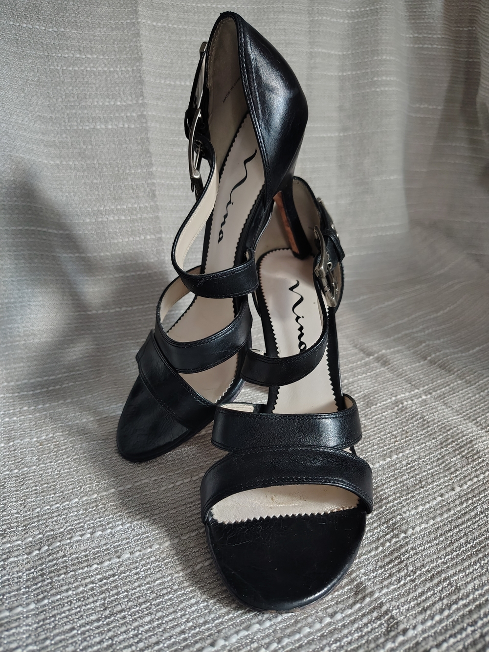 Nina Black Genuine Leather Strappy Stiletto Heels Buckle Sandals Size 7.5M
